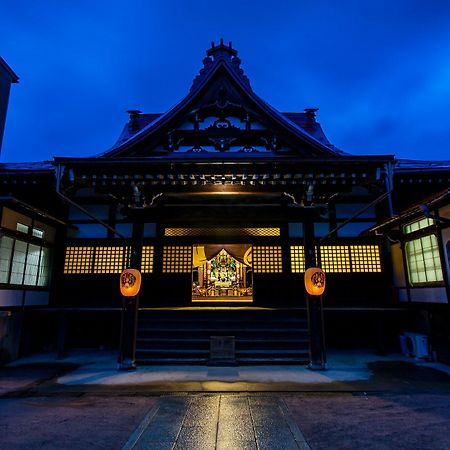 Temple Hotel Takayama Zenkoji Exterior photo