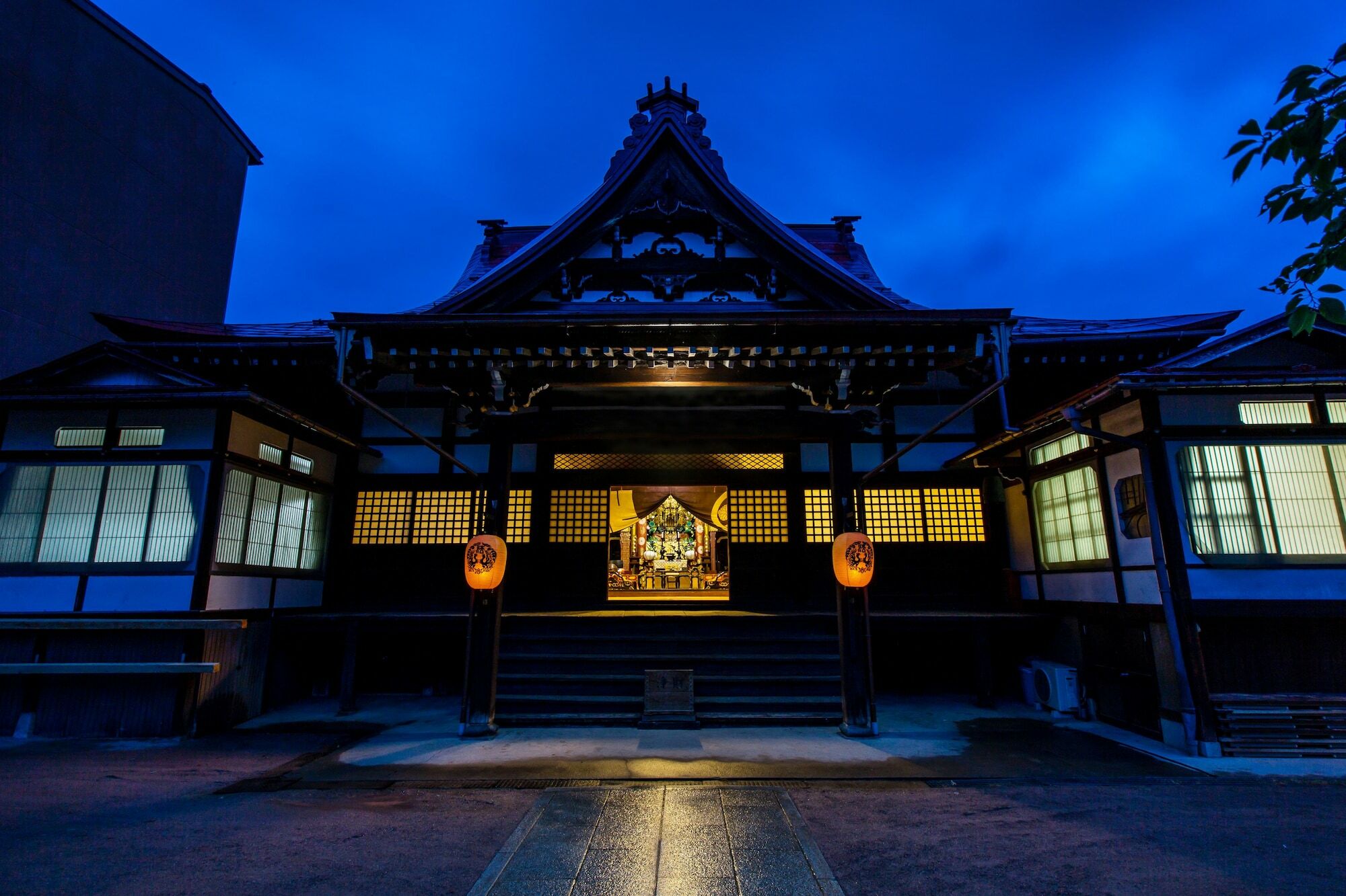 Temple Hotel Takayama Zenkoji Exterior photo